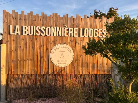 La Buissonnière Lodges - Camping Indre-et-Loire - Image N°0